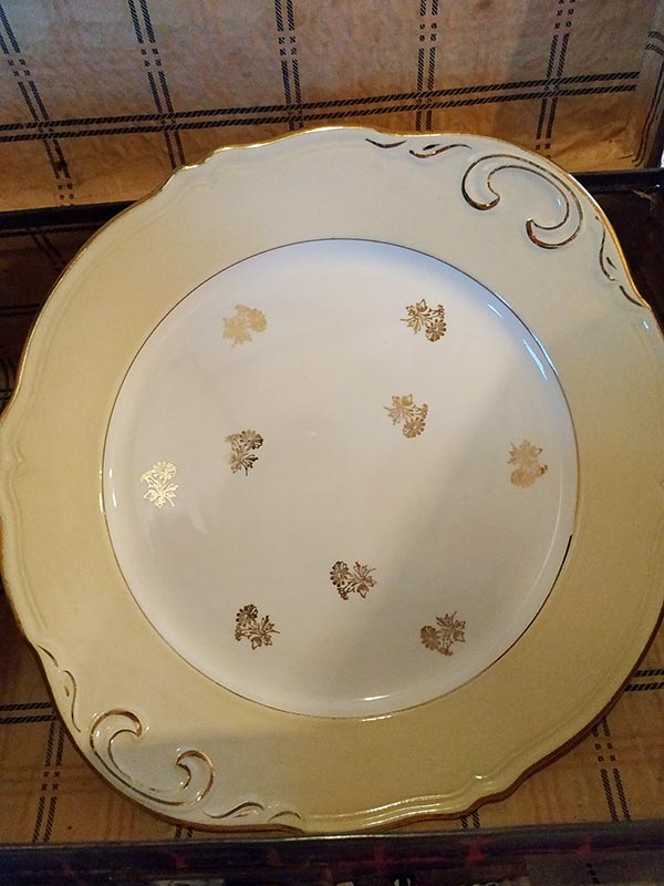 plat-plat-creux-rond-ovale-fleuri-terre-de-fer-fabriqemoi (17) plat-plat-creux-rond-ovale-fleuri-terre-de-fer-fabriqemoi